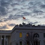 Трамп отменил поездку делегации США на форум в Давос из-за
