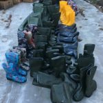 Двое оршанцев украли из фуры партию резиновых сапог