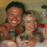 Шаляпин и Цымбалюк-Романовская приняли ванну с шампанским и клубникой