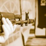 В Гродненском районе мужчина обстрелял дом бывшей сожительницы и покончил с собой