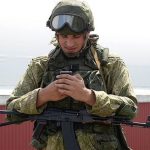 Военным РФ запретили иметь смартфоны и вести соцсети