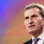 В Минск прибыл еврокомиссар по бюджету и человеческим ресурсам