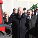 Лукашенко ждет от аграриев новых идей для развития предприятий