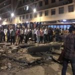 В Мумбаи в час пик обрушился пешеходный мост