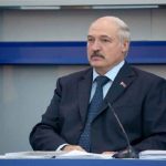 Лукашенко рассказал, как заставил сменить название билборда с белорусского на русский