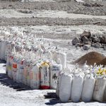 На берег Черного моря выбросило более 130 килограммов кокаина