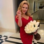 Анна Семенович провозгласила себя “главной медсестрой страны”