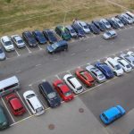 Мешали проходу: пьяный могилевчанин поцарапал три чужих автомобиля