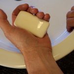 Оказывается, 95% людей моют руки совершенно неправильно. Ученые рассказали, как правильно