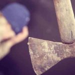 «Все стояли и смотрели». На глазах у сельчан парня топором зарубили