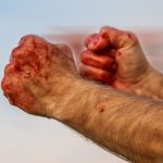 НАСИЛЬСТВЕННЫЕ ДЕЙСТВИЯ В БЫТУ