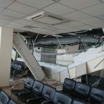 ЧП в Минске: потолок обрушился в визовом центре Литвы