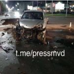 В Могилеве парень на Porsche Cayenne перевернул автозак