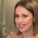 Собчак похвасталась обручальным кольцом