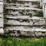 Посетители заброшенных зданий рассказали о пугающих случаях внутри