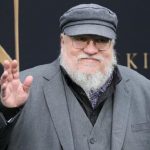 Джордж Мартин рассказал, как критика финала “Игры престолов” отразилась на концовке книги