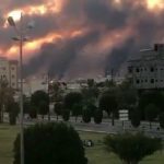 Крупнейший в мире нефтяной завод атаковали беспилотники, там произошел пожар