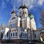 Православные христиане 27 сентября празднуют Воздвижение Креста Господня. Что нельзя делать в этот день