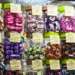 В Беларуси запретили некоторые конфеты и печенье из России