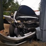 В Гродно водитель такси уснул за рулём и влетел в столб. Пострадала пассажирка
