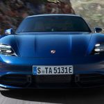 Электрокар Porsche Taycan появится на конвейере 9 сентября