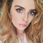 Екатерина Варнава удивила фанатов новым имиджем
