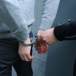 Три раза перекрестился и открыл конверт. Фигуранта «дела медиков» полгода снимали на скрытую камеру