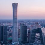 Полукилометровый небоскреб построили в Китае