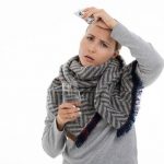 Медики назвали самые эффективные способы борьбы с простудой