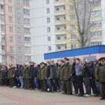 В Беларуси началась отправка призывников в войска. Лично побывали на месте событий