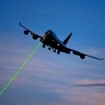 Лазерные атаки на самолеты – смертельно опасная забава