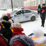 Движение с уважением!