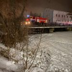 В Оршанском районе работники МЧС спасли провалившегося под лед мужчину