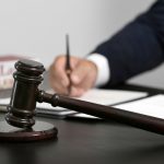 Ограничение в дееспособности — правовой способ спасти семью