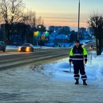 Дети идут в школу. Водители, проявляйте повышенное внимание на дороге!